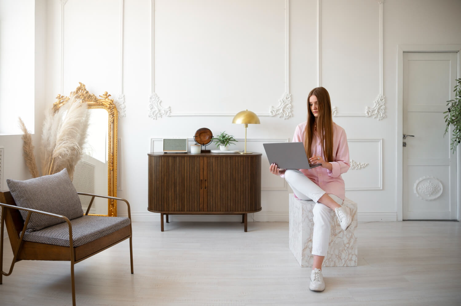 Read more about the article הום סטיילינג בדירה חדשה 