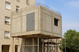 בניית ממ"ד בבית משותף